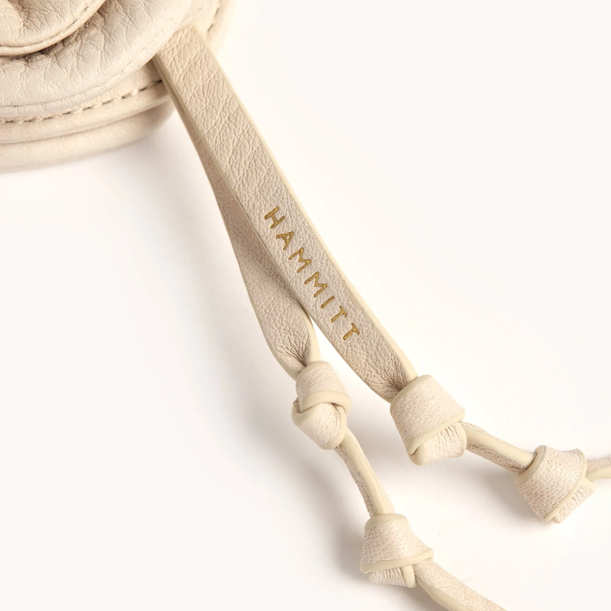 Vince Floral Charm | Calla Lily White/Brushed Gold