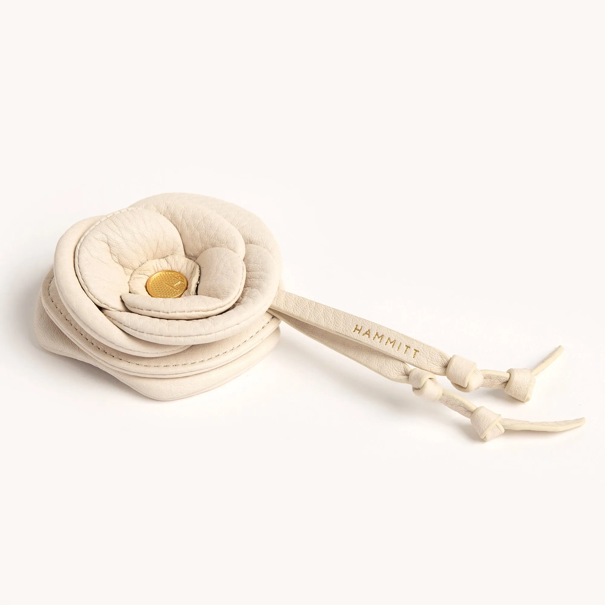 Vince Floral Charm | Calla Lily White/Brushed Gold