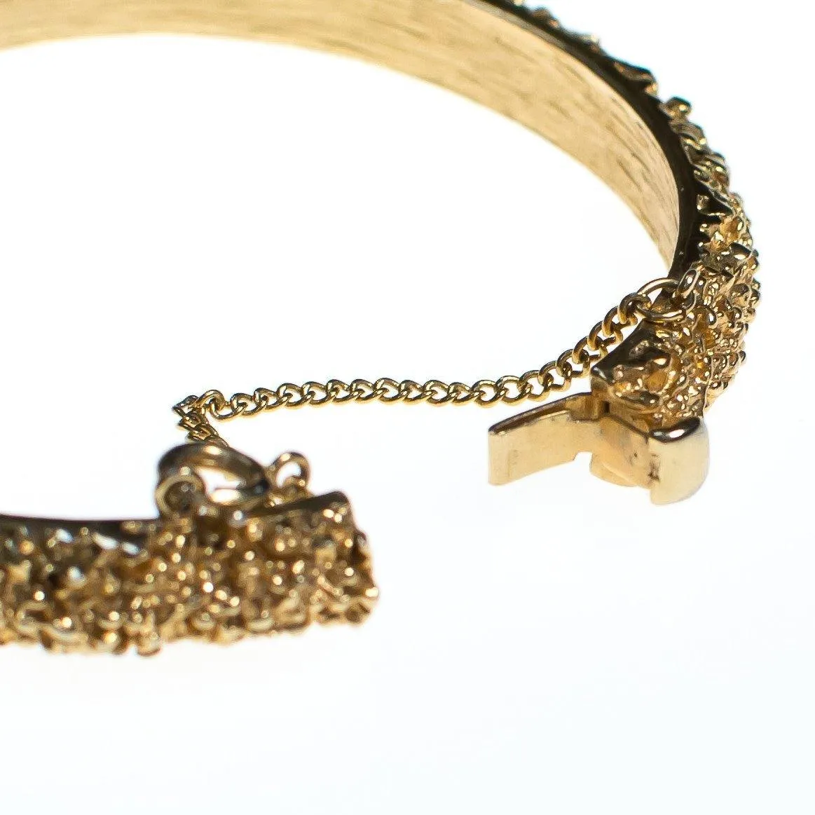 Vintage Crown Trifari Mid Century Modern Gold Pebbled Textured Bangle Bracelet